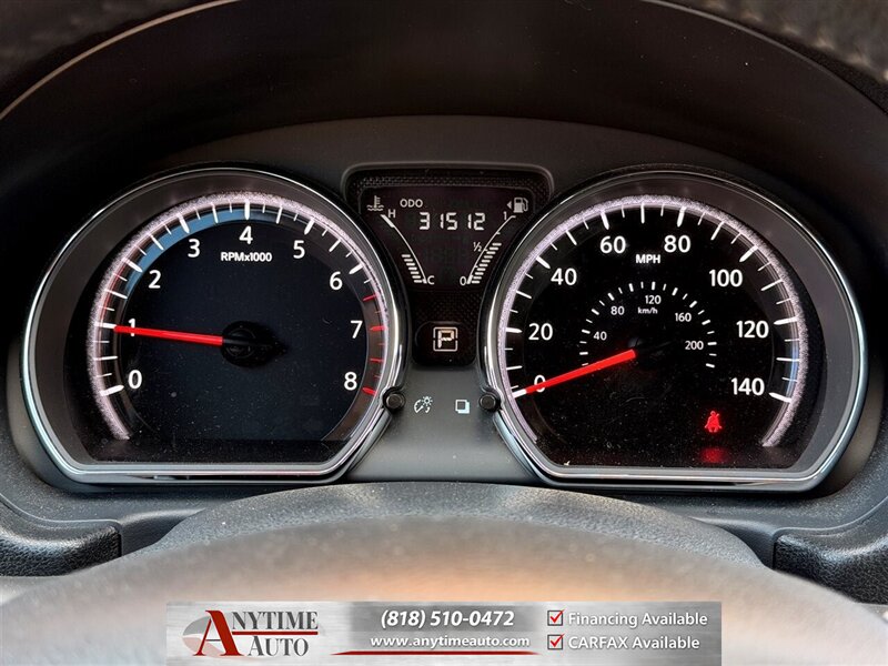 2019 Nissan Versa 1.6 SV   - Photo 15 - Sherman Oaks, CA 91403-1701