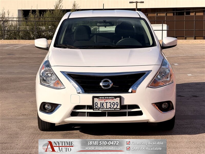 2019 Nissan Versa 1.6 SV   - Photo 2 - Sherman Oaks, CA 91403-1701