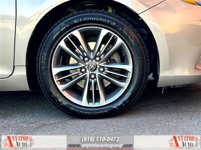 2017 Toyota Camry SE   - Photo 24 - Sherman Oaks, CA 91403-1701
