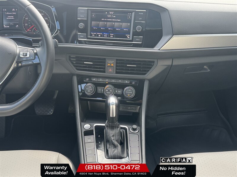 2020 Volkswagen Jetta R-Line   - Photo 8 - Sherman Oaks, CA 91403-1701