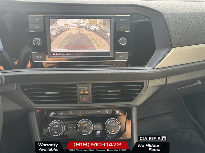 2020 Volkswagen Jetta R-Line   - Photo 10 - Sherman Oaks, CA 91403-1701