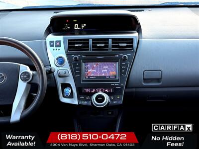 2012 Toyota Prius v Three   - Photo 10 - Sherman Oaks, CA 91403-1701