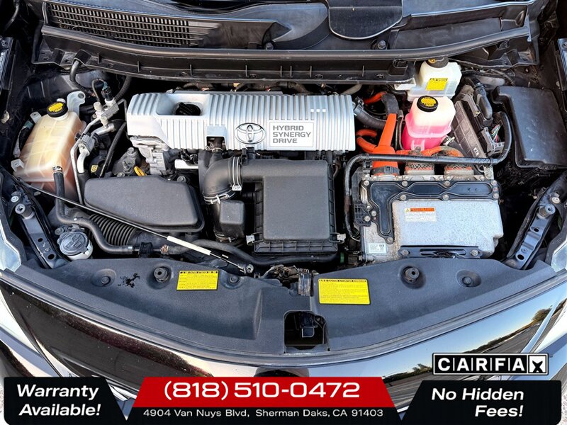 2012 Toyota Prius v Three   - Photo 20 - Sherman Oaks, CA 91403-1701