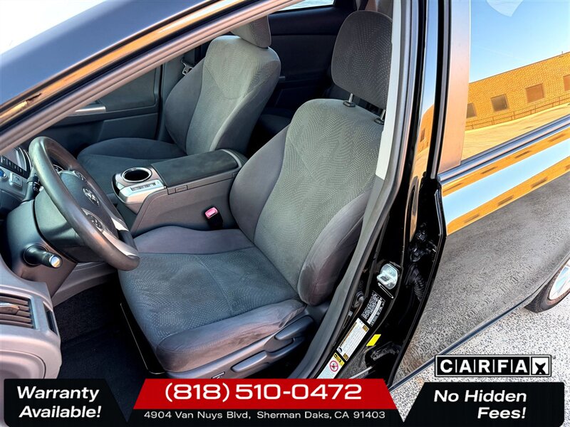 2012 Toyota Prius v Three   - Photo 12 - Sherman Oaks, CA 91403-1701