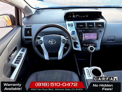 2012 Toyota Prius v Three   - Photo 9 - Sherman Oaks, CA 91403-1701