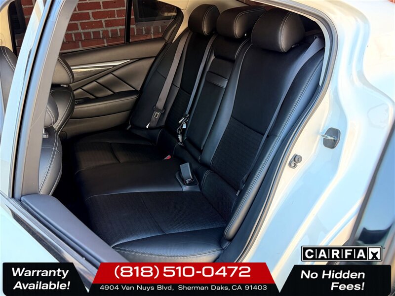 2018 INFINITI Q50 Sport   - Photo 23 - Sherman Oaks, CA 91403-1701