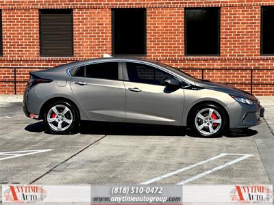 2017 Chevrolet Volt LT   - Photo 8 - Sherman Oaks, CA 91403-1701