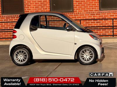 2012 Smart fortwo passion - Photo 8 - Sherman Oaks, CA 91403-1701