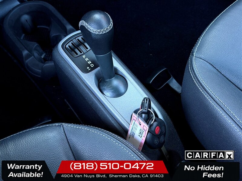 2012 Smart fortwo passion - Photo 16 - Sherman Oaks, CA 91403-1701