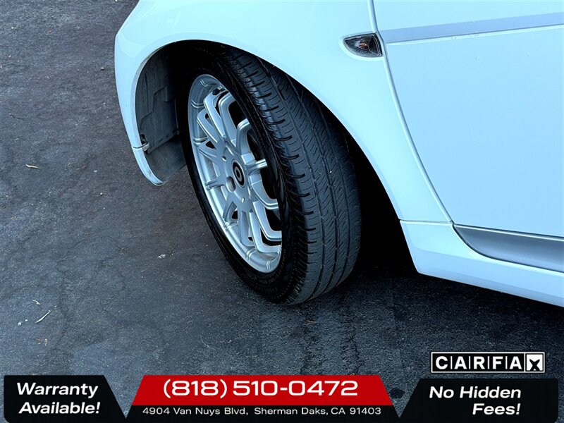 2012 Smart fortwo passion - Photo 20 - Sherman Oaks, CA 91403-1701