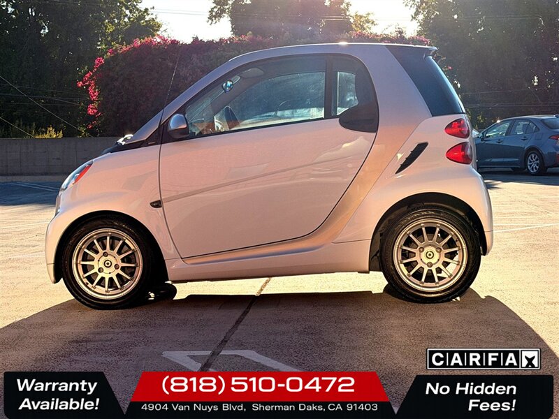 2012 Smart fortwo passion - Photo 4 - Sherman Oaks, CA 91403-1701