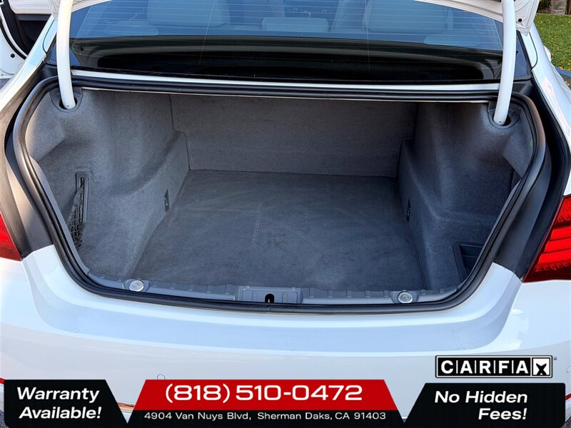 2014 BMW 750Li   - Photo 30 - Sherman Oaks, CA 91403-1701