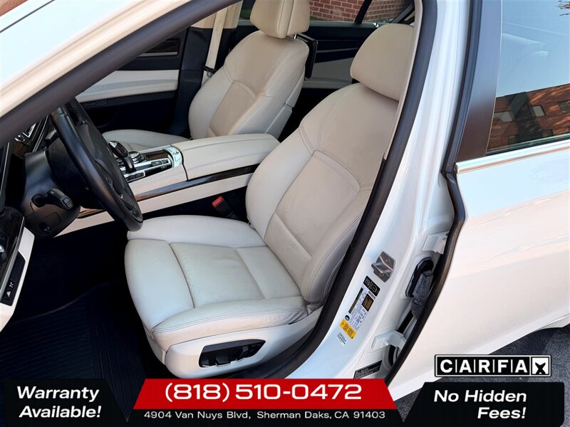 2014 BMW 750Li   - Photo 14 - Sherman Oaks, CA 91403-1701