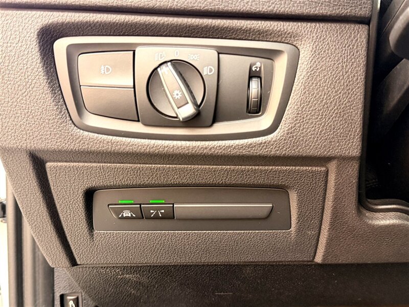 2020 BMW 230i   - Photo 25 - Sherman Oaks, CA 91403-1701