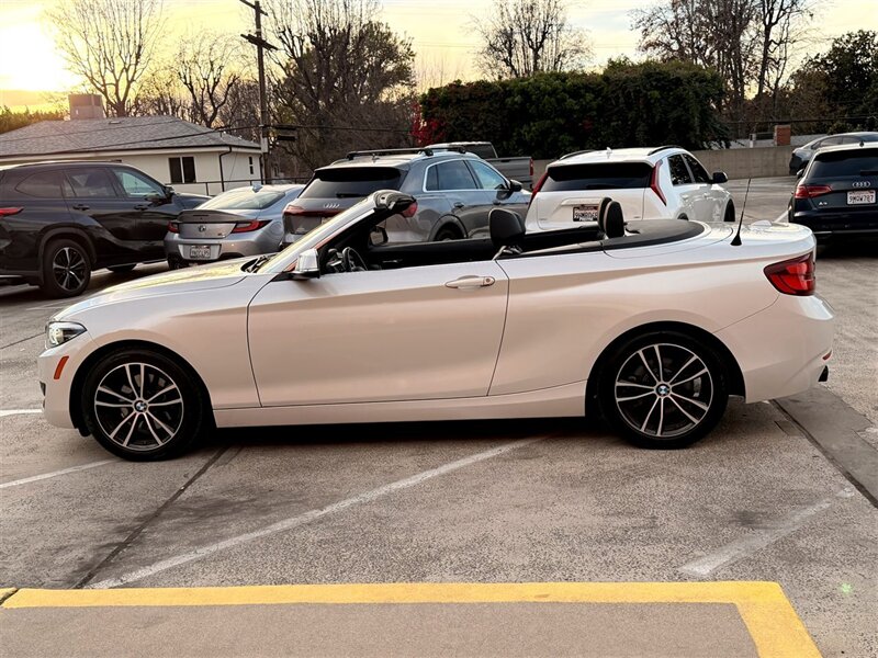 2020 BMW 230i   - Photo 4 - Sherman Oaks, CA 91403-1701