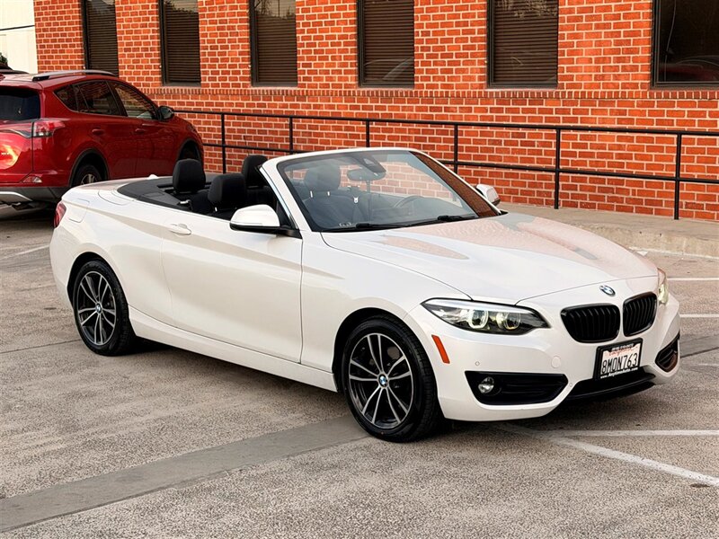 2020 BMW 230i   - Photo 9 - Sherman Oaks, CA 91403-1701