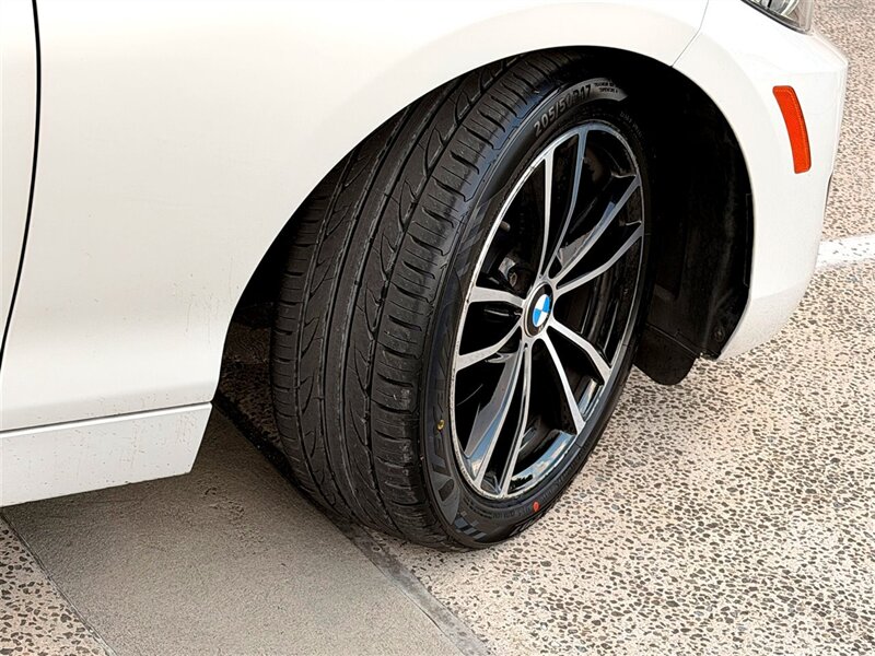 2020 BMW 230i   - Photo 29 - Sherman Oaks, CA 91403-1701