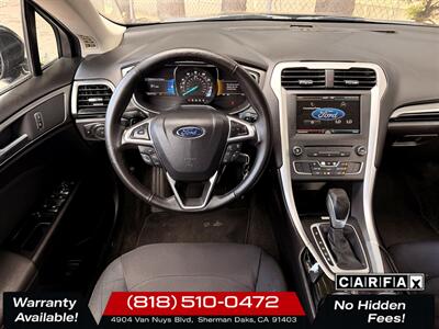 2016 Ford Fusion SE   - Photo 10 - Sherman Oaks, CA 91403-1701