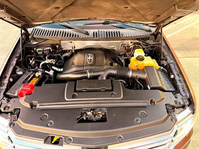 2016 Lincoln Navigator Select   - Photo 28 - Sherman Oaks, CA 91403-1701