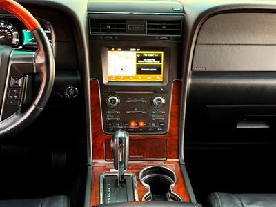 2016 Lincoln Navigator Select   - Photo 11 - Sherman Oaks, CA 91403-1701