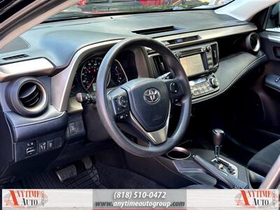 2013 Toyota RAV4 XLE   - Photo 11 - Sherman Oaks, CA 91403-1701
