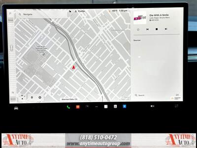 2022 Tesla Model X   - Photo 16 - Sherman Oaks, CA 91403-1701