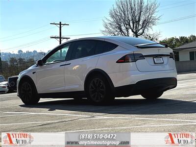 2022 Tesla Model X   - Photo 5 - Sherman Oaks, CA 91403-1701