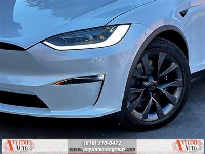 2022 Tesla Model X   - Photo 33 - Sherman Oaks, CA 91403-1701