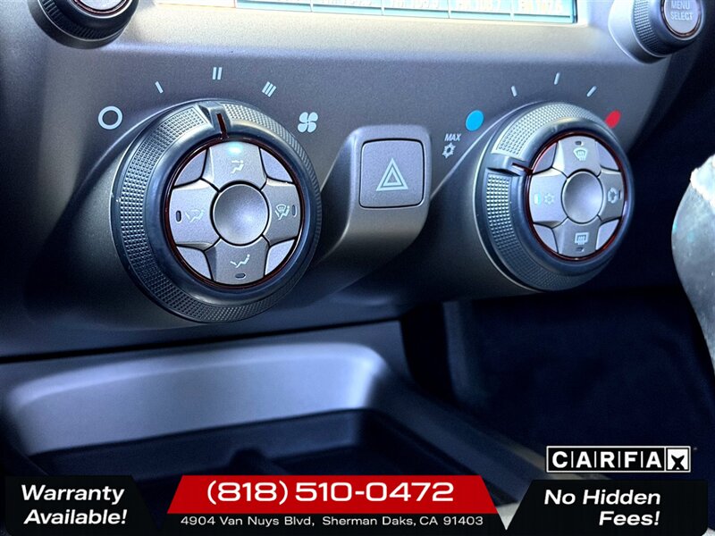 2014 Chevrolet Camaro LT   - Photo 16 - Sherman Oaks, CA 91403-1701