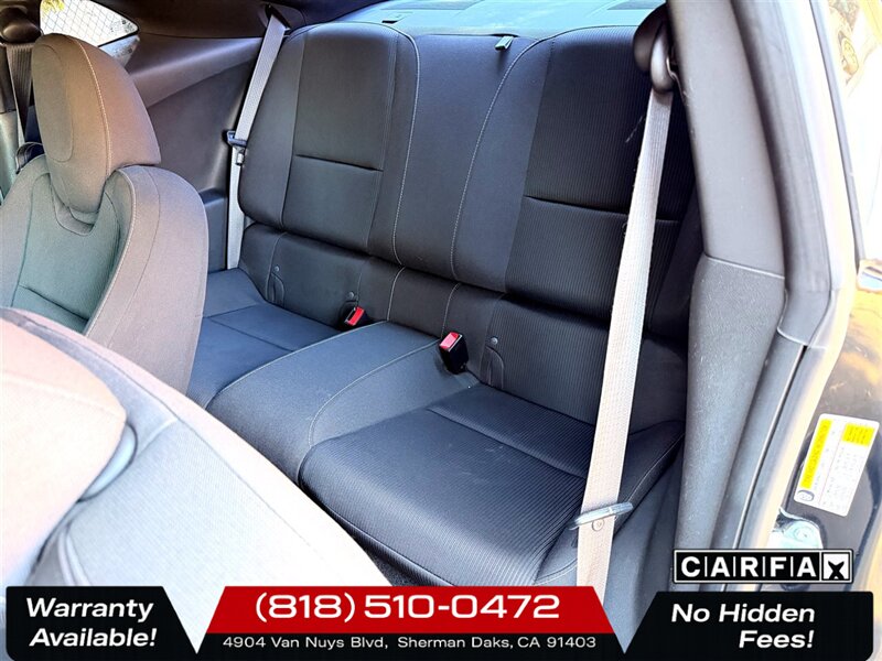2014 Chevrolet Camaro LT   - Photo 11 - Sherman Oaks, CA 91403-1701