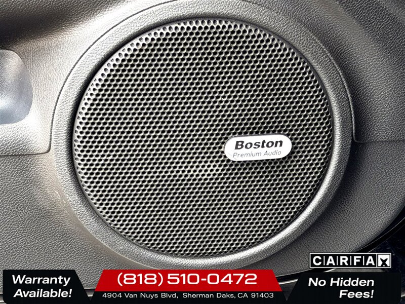 2014 Chevrolet Camaro LT   - Photo 19 - Sherman Oaks, CA 91403-1701