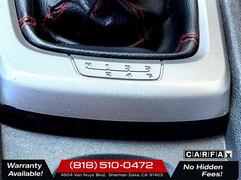 2014 Chevrolet Camaro LT   - Photo 18 - Sherman Oaks, CA 91403-1701