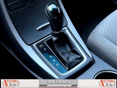 2015 Hyundai Elantra SE   - Photo 18 - Sherman Oaks, CA 91403-1701