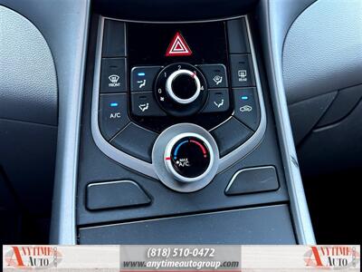 2015 Hyundai Elantra SE   - Photo 17 - Sherman Oaks, CA 91403-1701