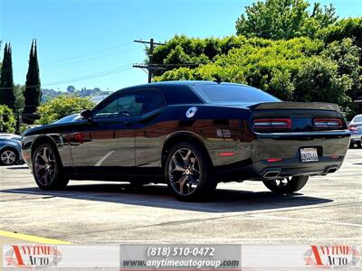 2019 Dodge Challenger SXT  Plus - Photo 4 - Sherman Oaks, CA 91403-1701