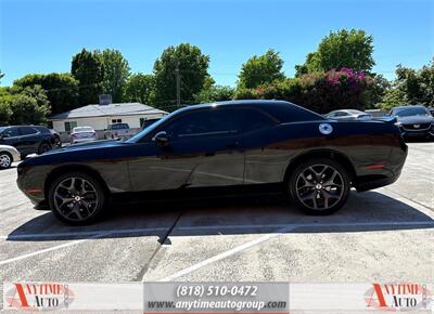 2019 Dodge Challenger SXT  Plus - Photo 3 - Sherman Oaks, CA 91403-1701