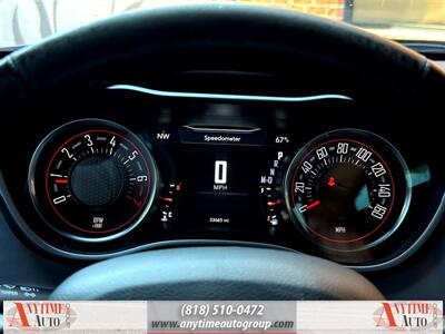 2019 Dodge Challenger SXT  Plus - Photo 11 - Sherman Oaks, CA 91403-1701