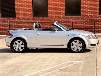 2004 Audi TT 1.8T Roadster FrontTrak   - Photo 8 - Sherman Oaks, CA 91403-1701