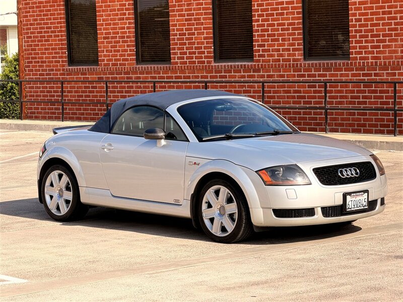 2004 Audi TT 1.8T Roadster FrontTrak   - Photo 10 - Sherman Oaks, CA 91403-1701