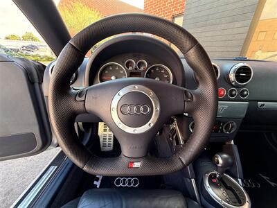 2004 Audi TT 1.8T Roadster FrontTrak   - Photo 22 - Sherman Oaks, CA 91403-1701