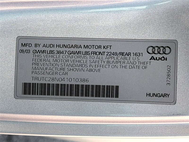 2004 Audi TT 1.8T Roadster FrontTrak   - Photo 29 - Sherman Oaks, CA 91403-1701
