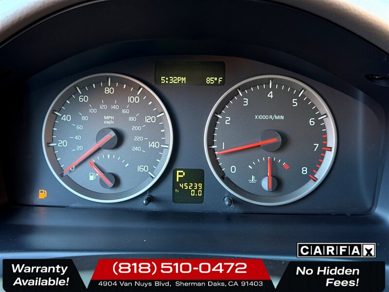2005 Volvo V50 2.4i - Photo 14 - Sherman Oaks, CA 91403-1701