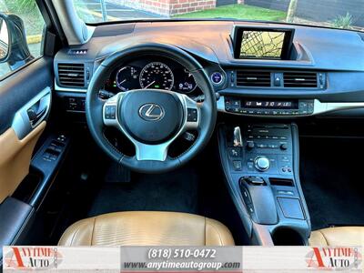 2012 Lexus CT 200h 200h   - Photo 11 - Sherman Oaks, CA 91403-1701