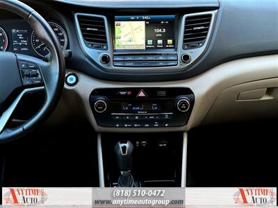 2016 Hyundai Tucson Limited   - Photo 13 - Sherman Oaks, CA 91403-1701