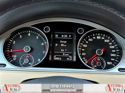 2013 Volkswagen CC Sport PZEV   - Photo 15 - Sherman Oaks, CA 91403-1701