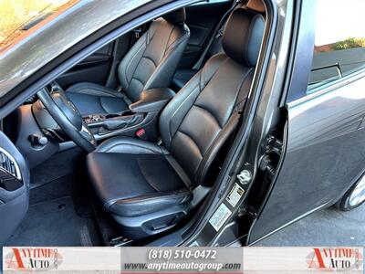 2015 Mazda Mazda3 s Touring   - Photo 13 - Sherman Oaks, CA 91403-1701