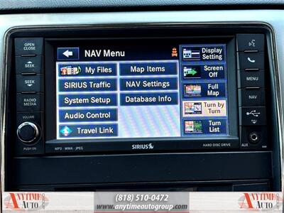 2013 Jeep Grand Cherokee Overland   - Photo 18 - Sherman Oaks, CA 91403-1701