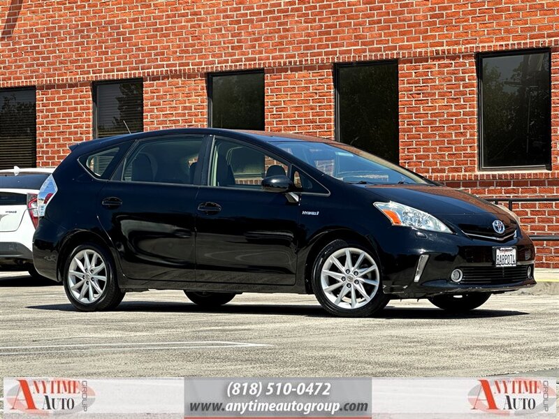 2012 Toyota Prius v Five - Photo 1 - Sherman Oaks, CA 91403-1701