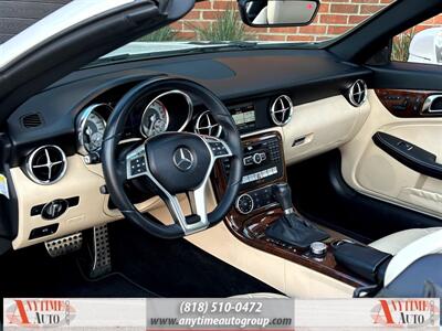 2014 Mercedes-Benz SLK SLK 250   - Photo 13 - Sherman Oaks, CA 91403-1701