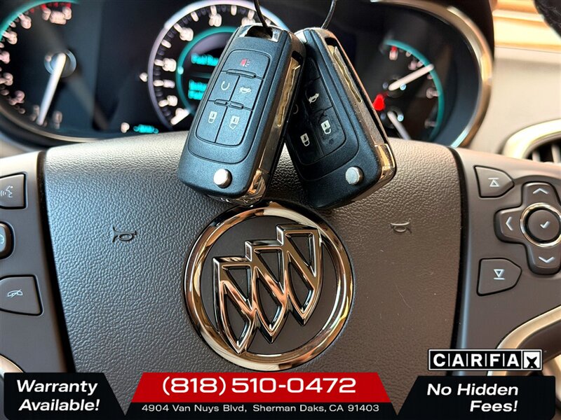 2014 Buick LaCrosse Premium I Group - Photo 21 - Sherman Oaks, CA 91403-1701